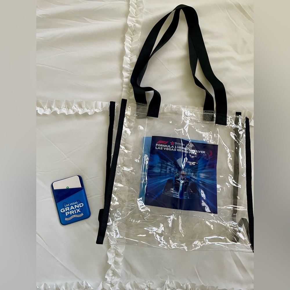 F1 Las Vegas American Express Exclusive Leather Wallet Card Holder + bag bundle
